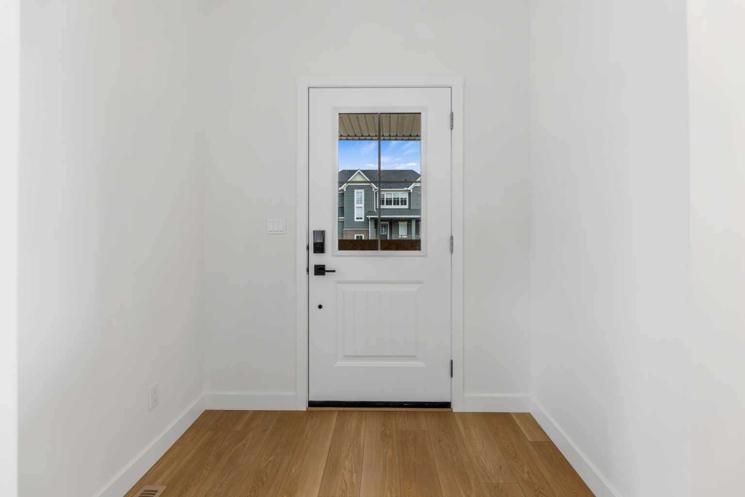 Airdrie, AB T4B 5M3,2099 Fowler RD SW