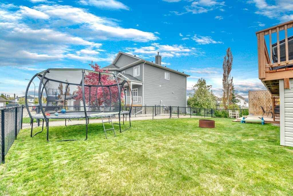Strathmore, AB T1P 0A3,135 Hillcrest BLVD