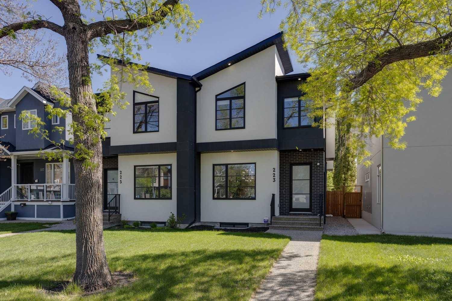 223 24 AVE NE, Calgary, AB T2E 1W9