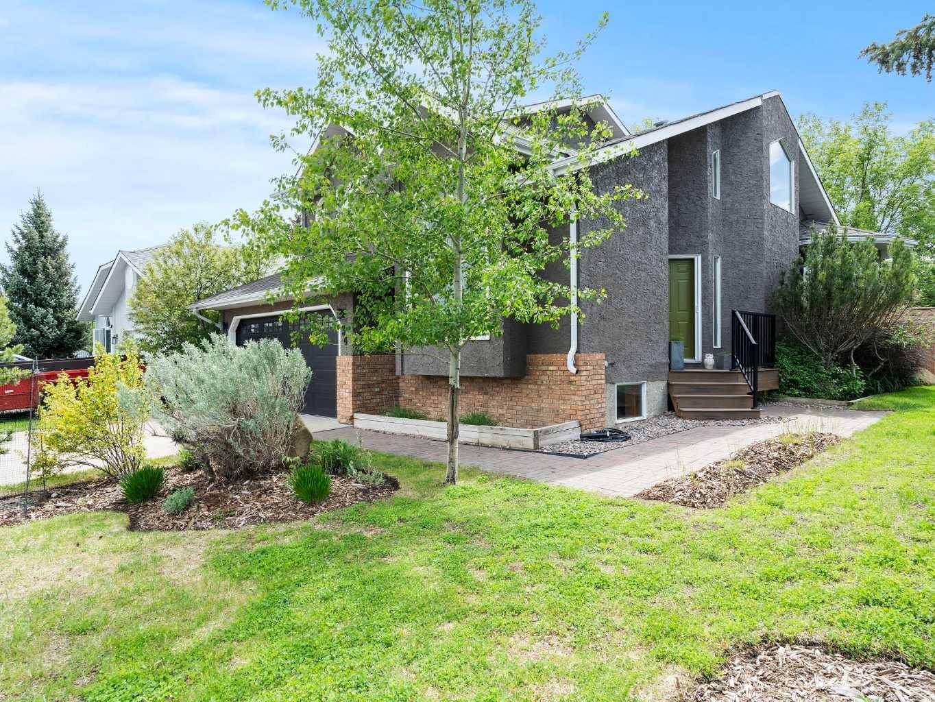Okotoks, AB T1S 1K8,34 Hunters CRES
