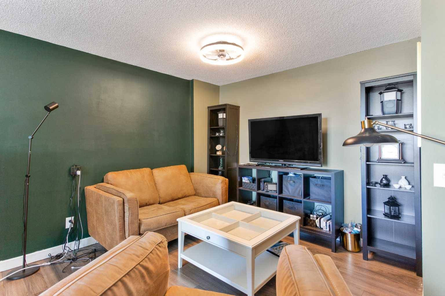 4944 Dalton DR Northwest #205, Calgary, AB T3A 2E6