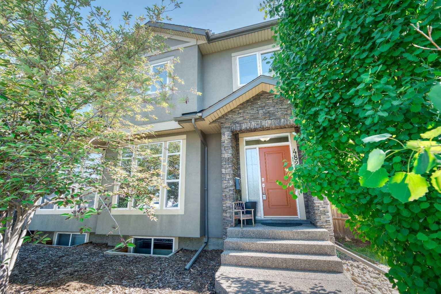 Calgary, AB T3B 0B7,4826 Bowness RD NW