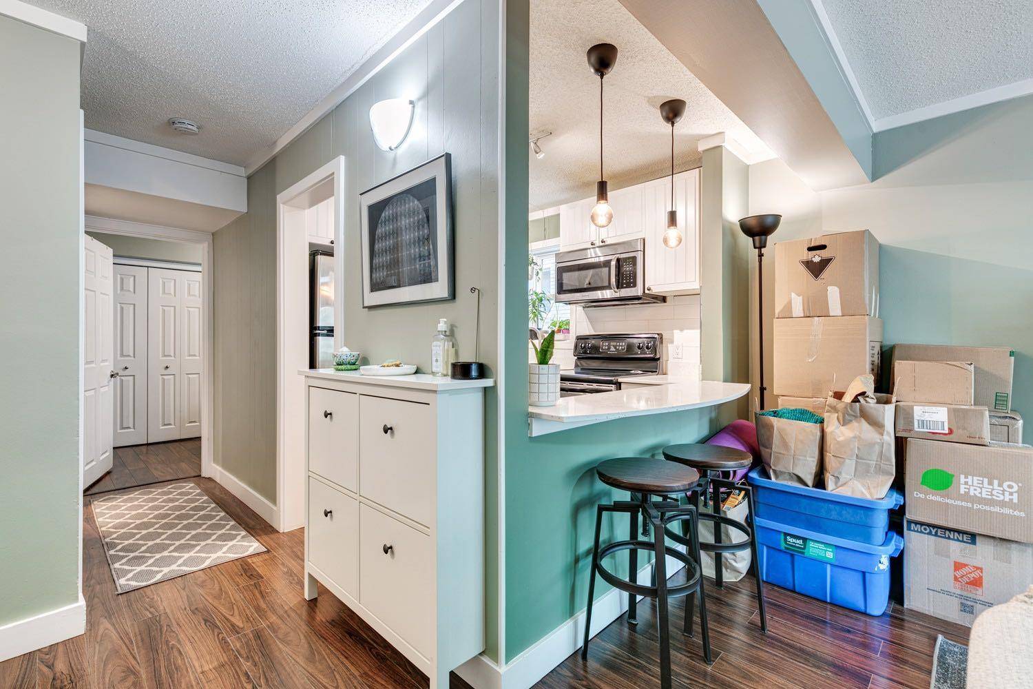Calgary, AB T2T 3N1,1717 12 ST Southwest #203