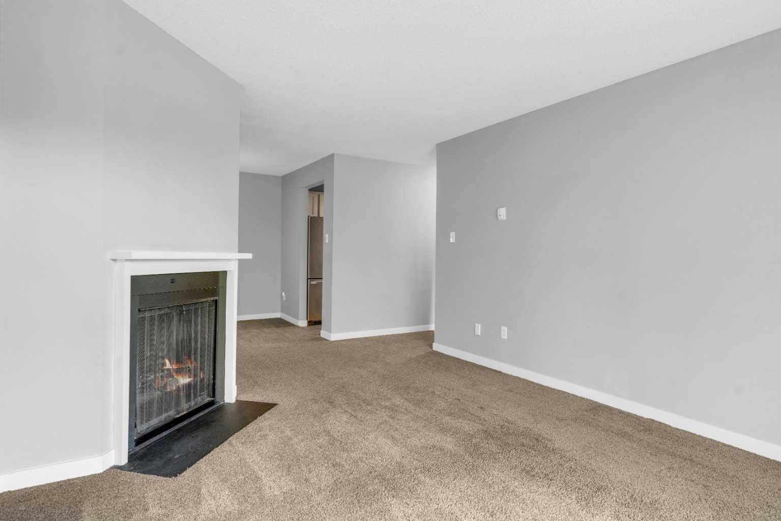 Calgary, AB T2W2T6,315 Southampton DR Southwest #9203