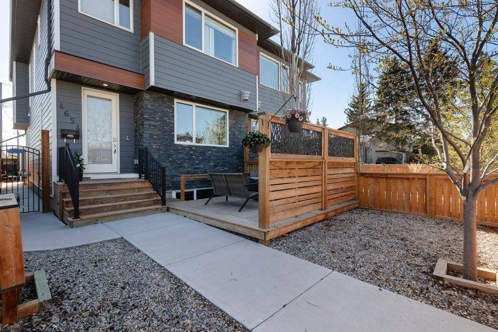 4654 84 ST NW, Calgary, AB T3B 2R5