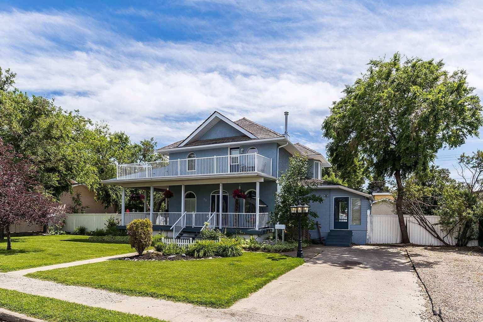 Medicine Hat, AB T1A 5R2,19 8th ST Northeast