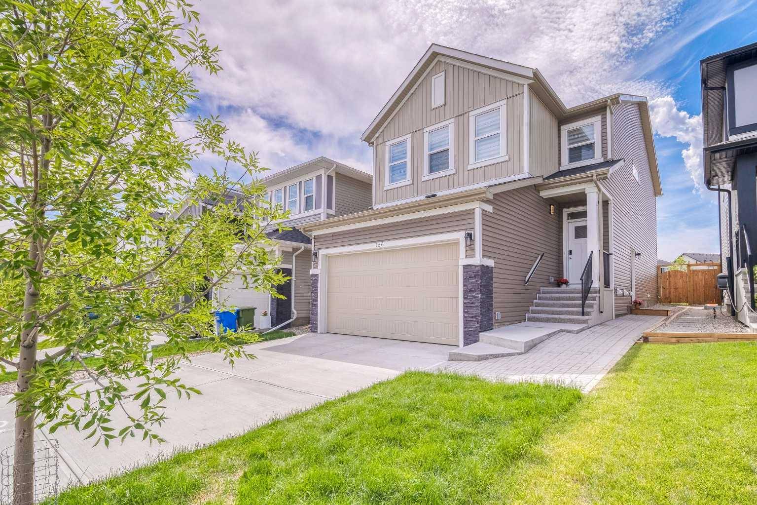 156 Ambleside CRES Northwest, Calgary, AB T3P 1W3