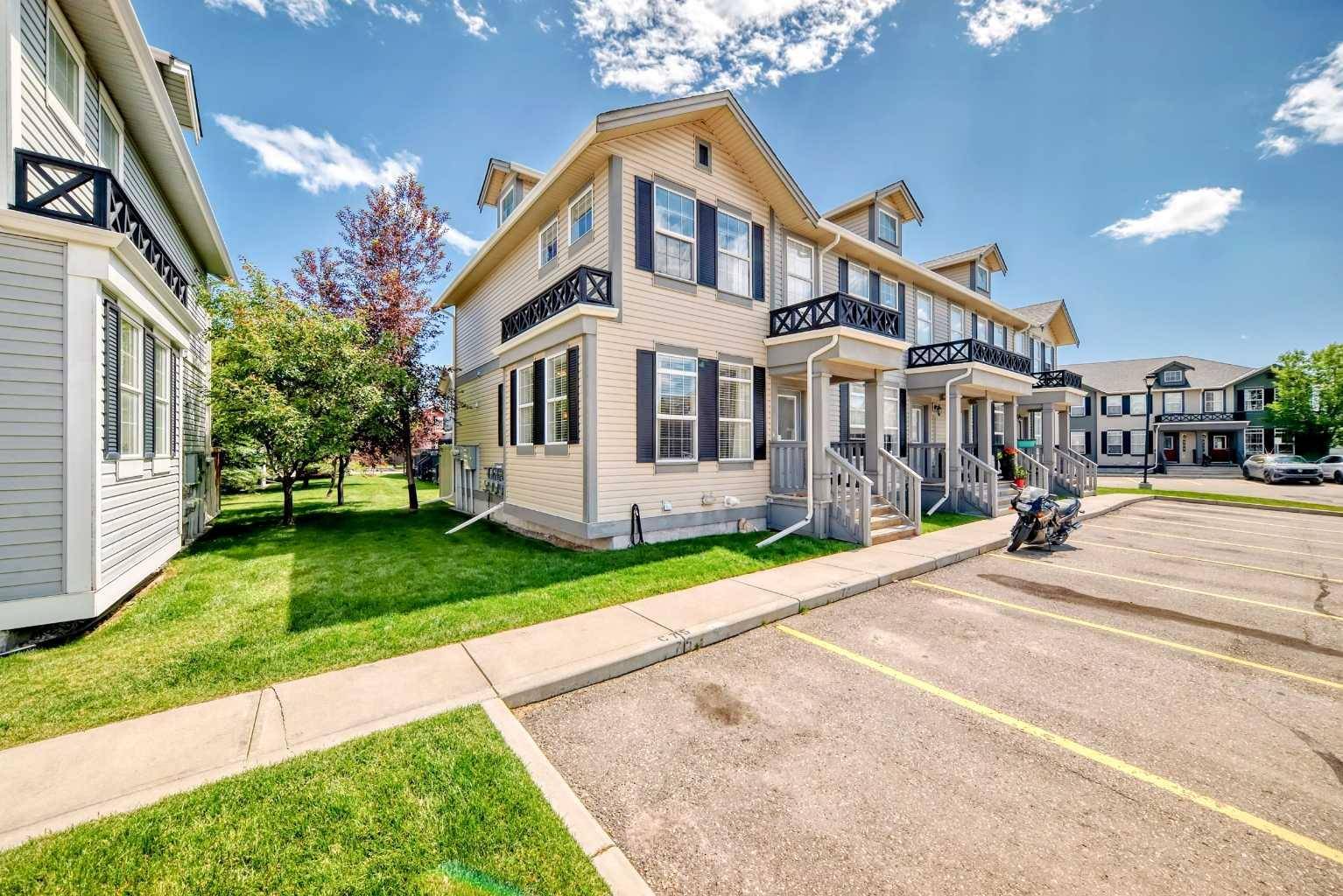 Airdrie, AB T4B0W1,1001 8 ST Northwest #801