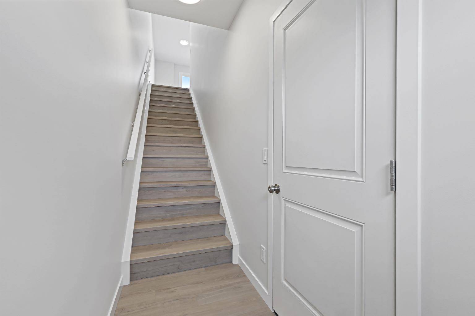 Didsbury, AB T0M0W0,10 Park LN