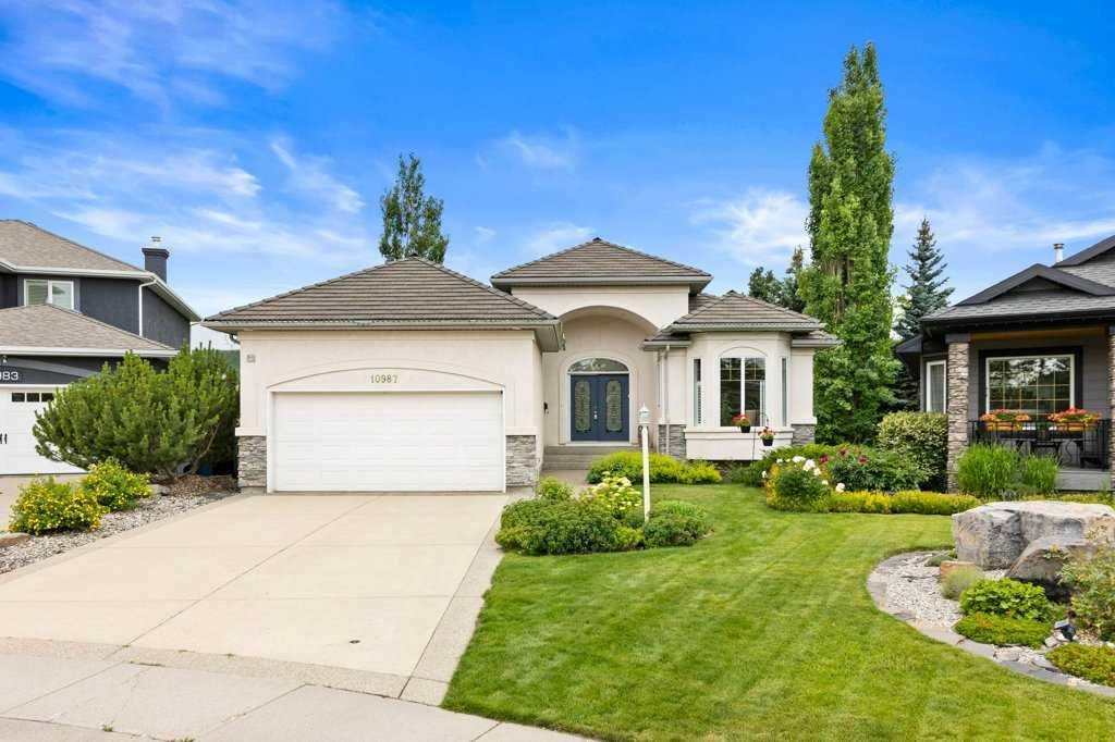 10987 Valley Springs RD NW, Calgary, AB T3B 5S5