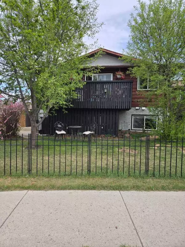 50 8 AVE SE #1, High River, AB T1V 1E8