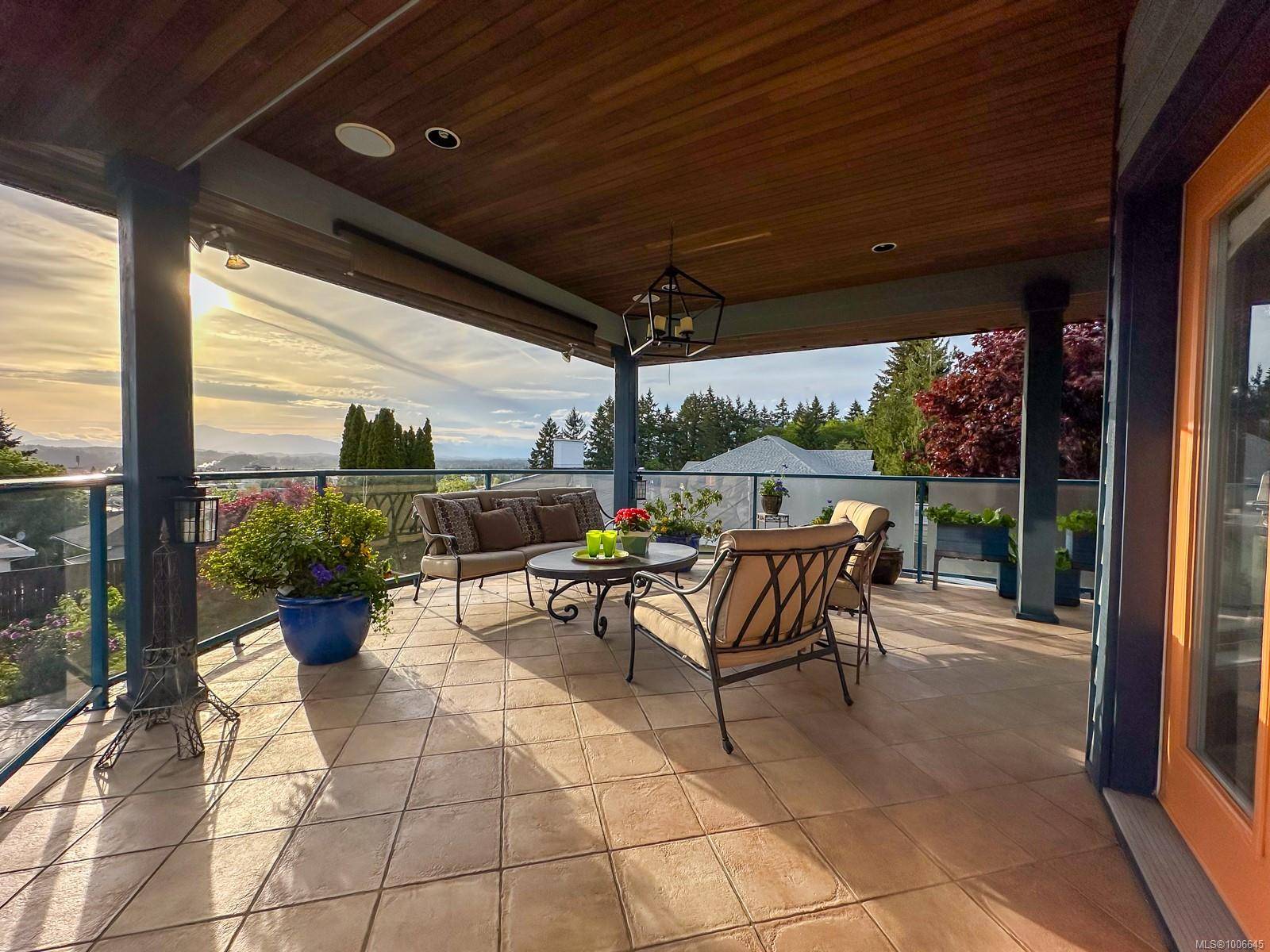 3748 Meares Dr, Port Alberni, BC V9Y 5H5