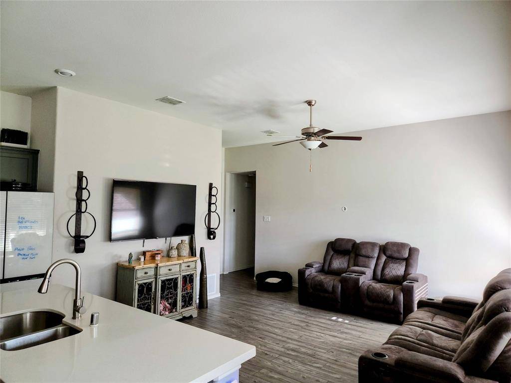 Cross Roads, TX 76227,1460 Acmite Avenue