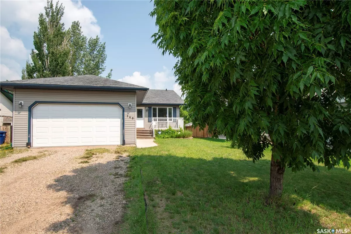Asquith, SK S0K 0J0,340 Clark AVENUE