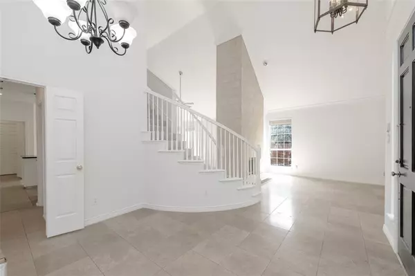 Irving, TX 75063,310 Moss Hill Road