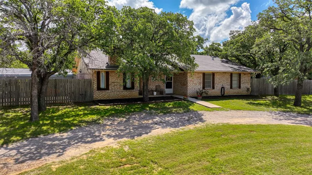 219 Massengale Street, Jacksboro, TX 76458