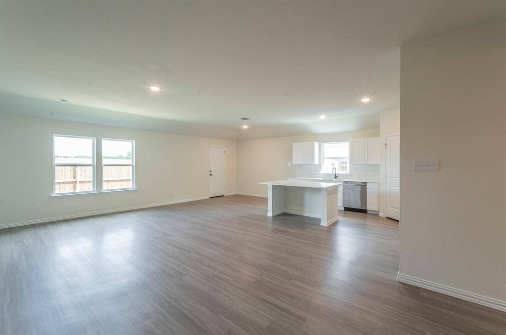 Cleburne, TX 76033,404 Rose Avenue