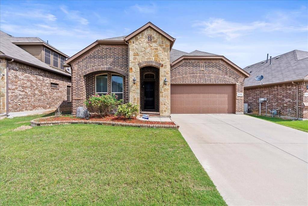 2116 Moonsail Lane, Denton, TX 76210