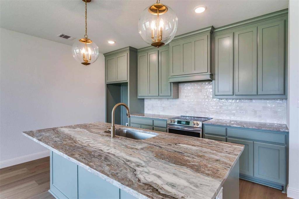 Justin, TX 76247,304 Ridge Drive