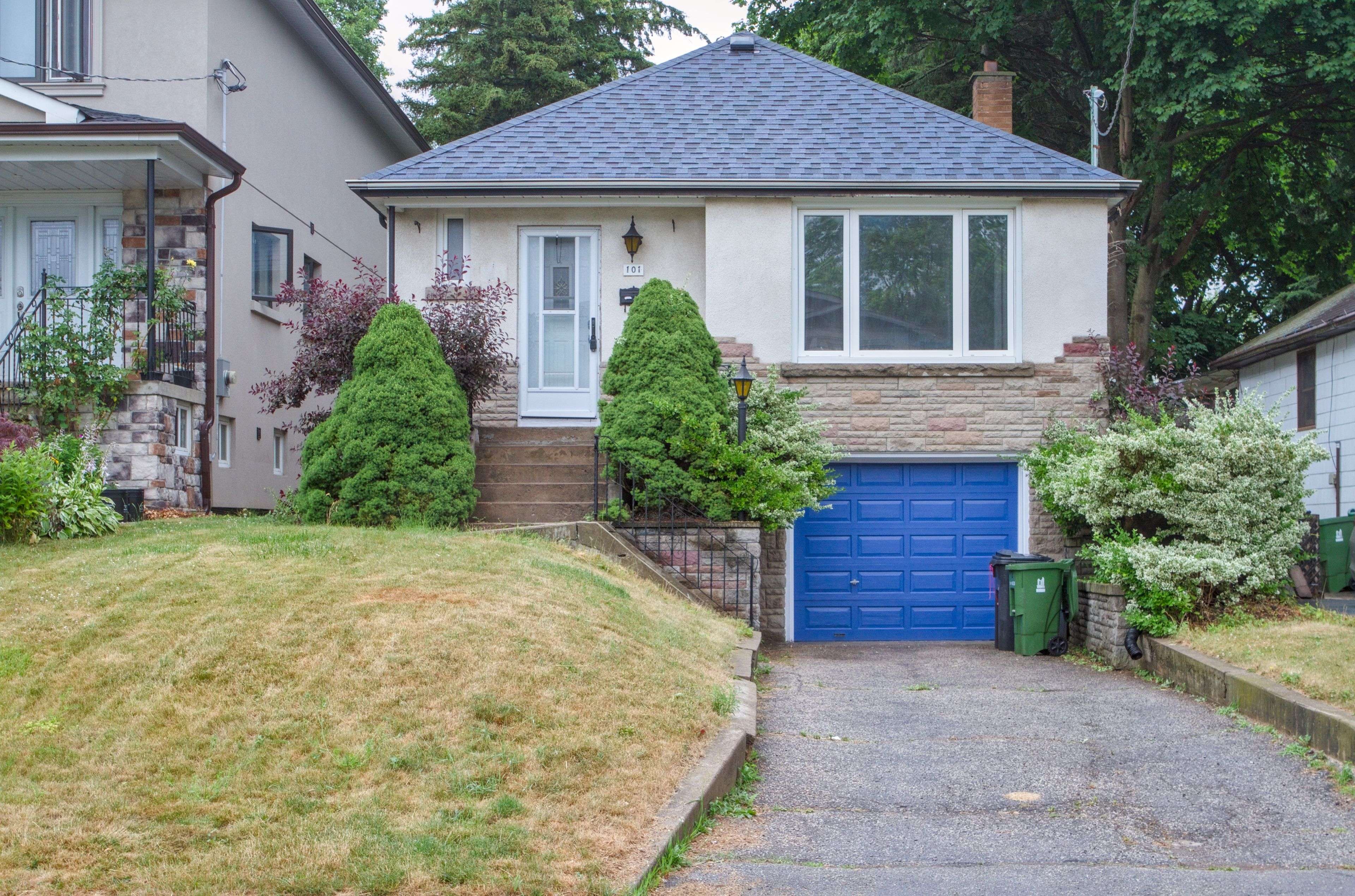 Toronto E08, ON M1M 2N8,101 Eastville AVE
