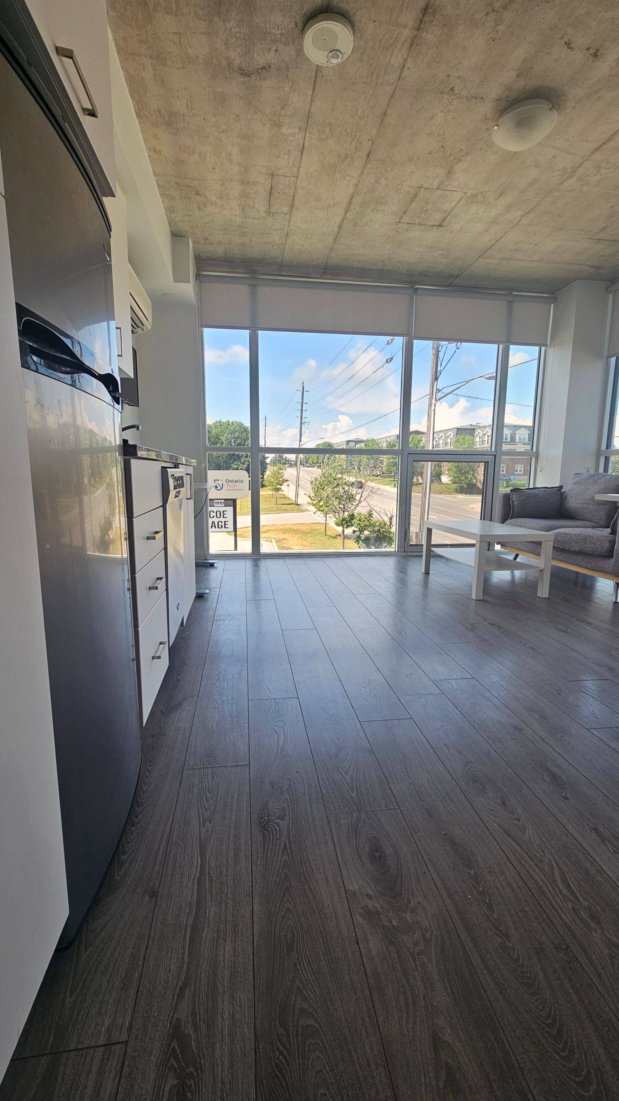 Oshawa, ON L1G 4Y3,1900 Simcoe ST N #unit 231