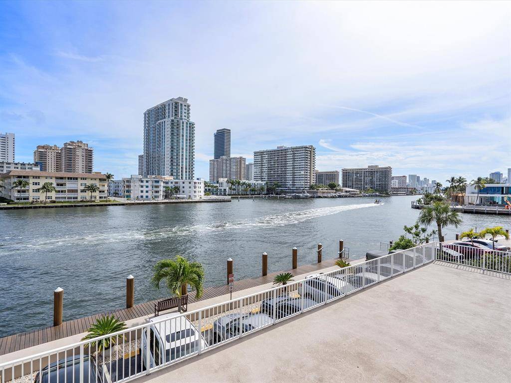 111 Golden Isles Dr #C1, Hallandale Beach, FL 33009