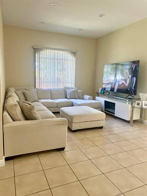 Homestead, FL 33033,3480 NE 2ND ST