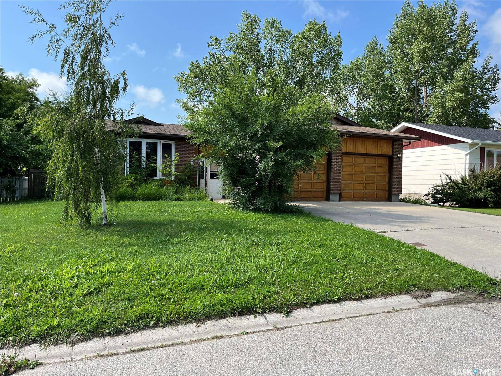 221 4th AVENUE, Whitewood, SK S0G 5C0
