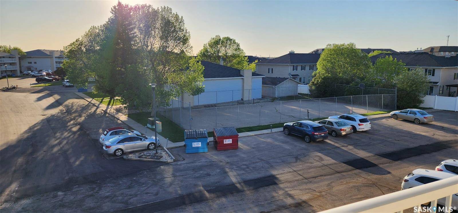 Regina, SK S4V 1N9,2406 HESELTINE ROAD #517