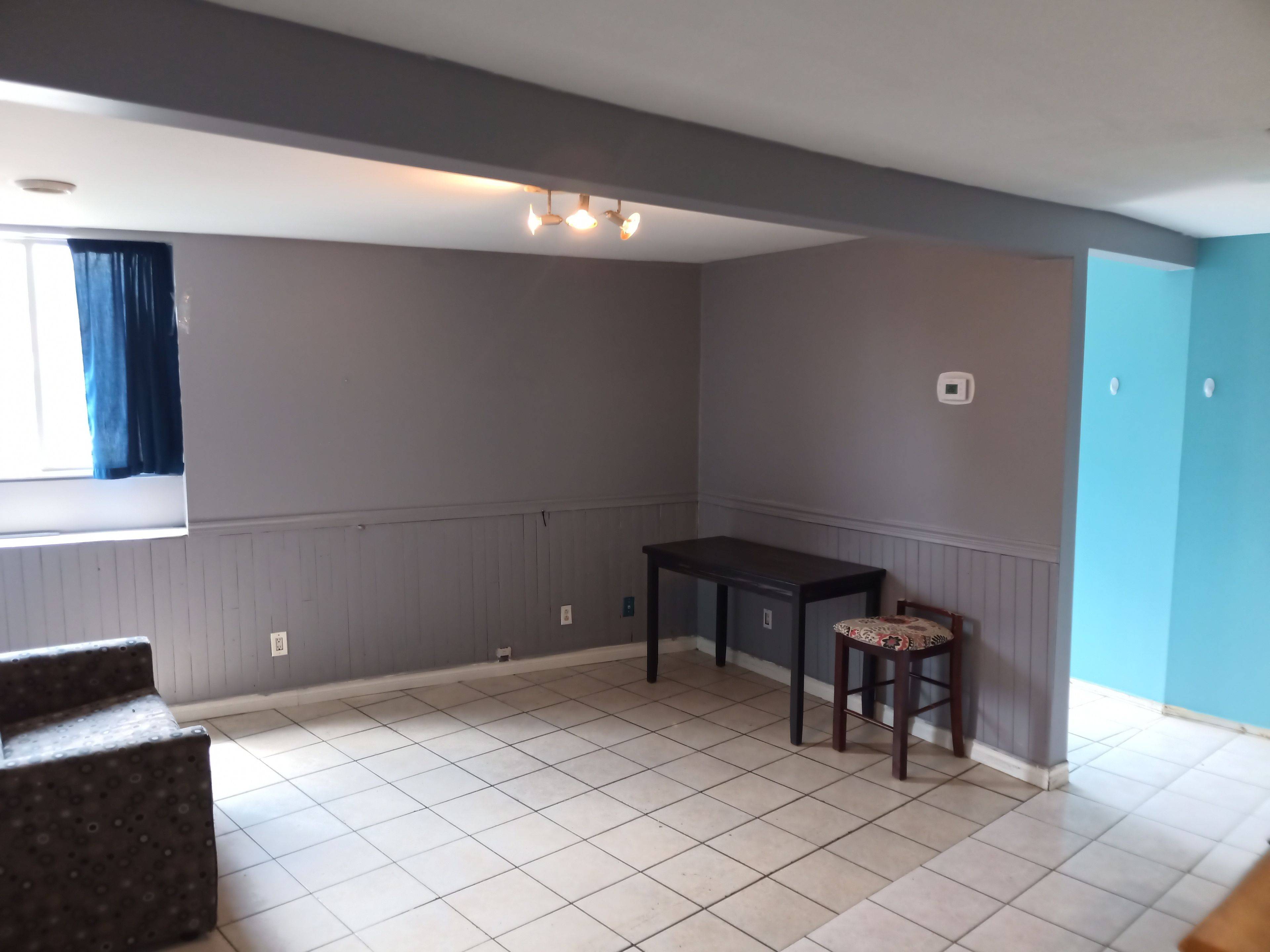 St. Catharines, ON L2R 7K6,526 Queenston ST #4