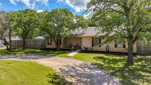 Jacksboro, TX 76458,219 Massengale Street