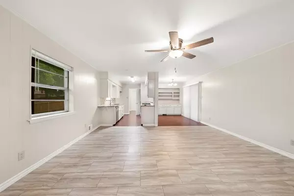 Plano, TX 75074,2000 Greenbriar Lane