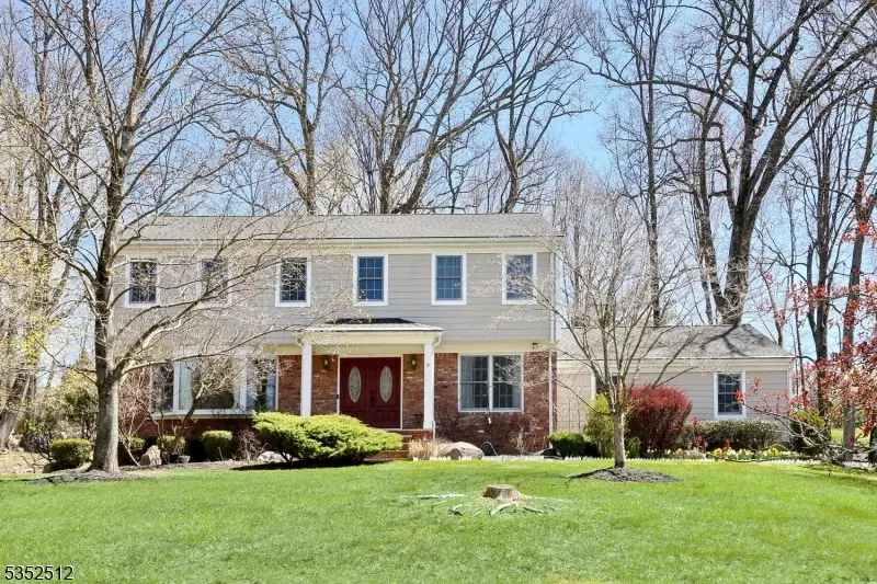 37 Osborne Ct, Mahwah Twp., NJ 07430
