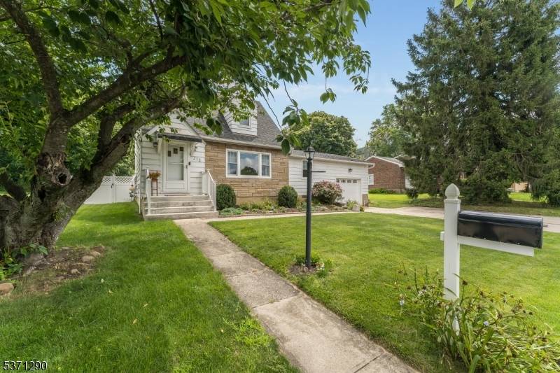 Lopatcong Twp., NJ 08865,213 Stelko Ave