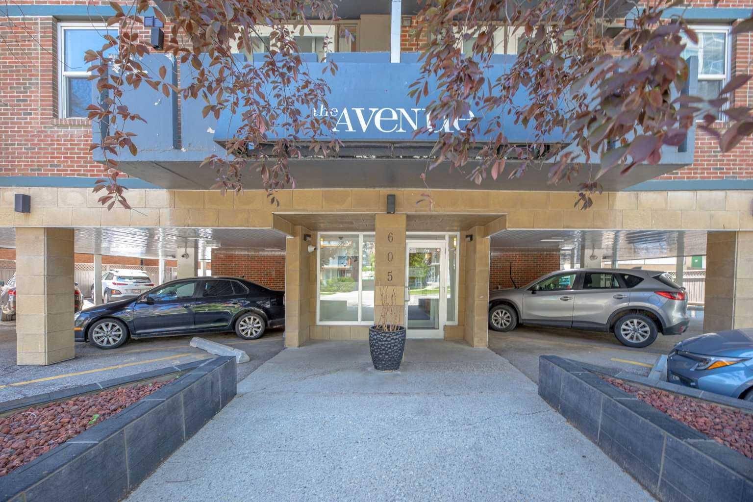 605 14 AVE SW #305, Calgary, AB T2R 0M9
