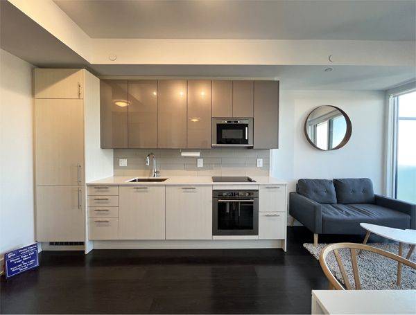Toronto C08, ON M4Y 0C9,403 Church ST #2511