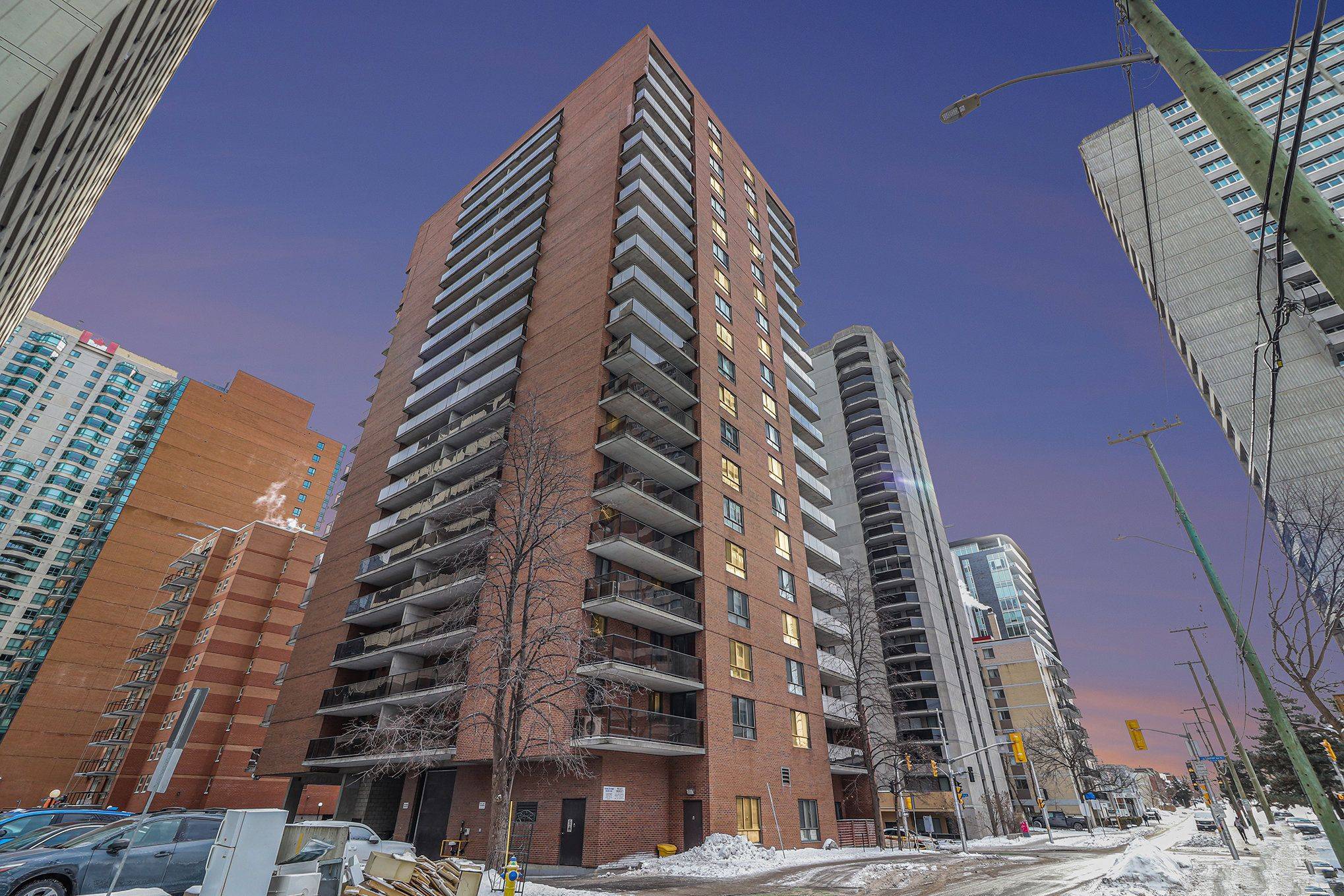 475 Laurier AVE W #405, Ottawa Centre, ON K1R 7X1