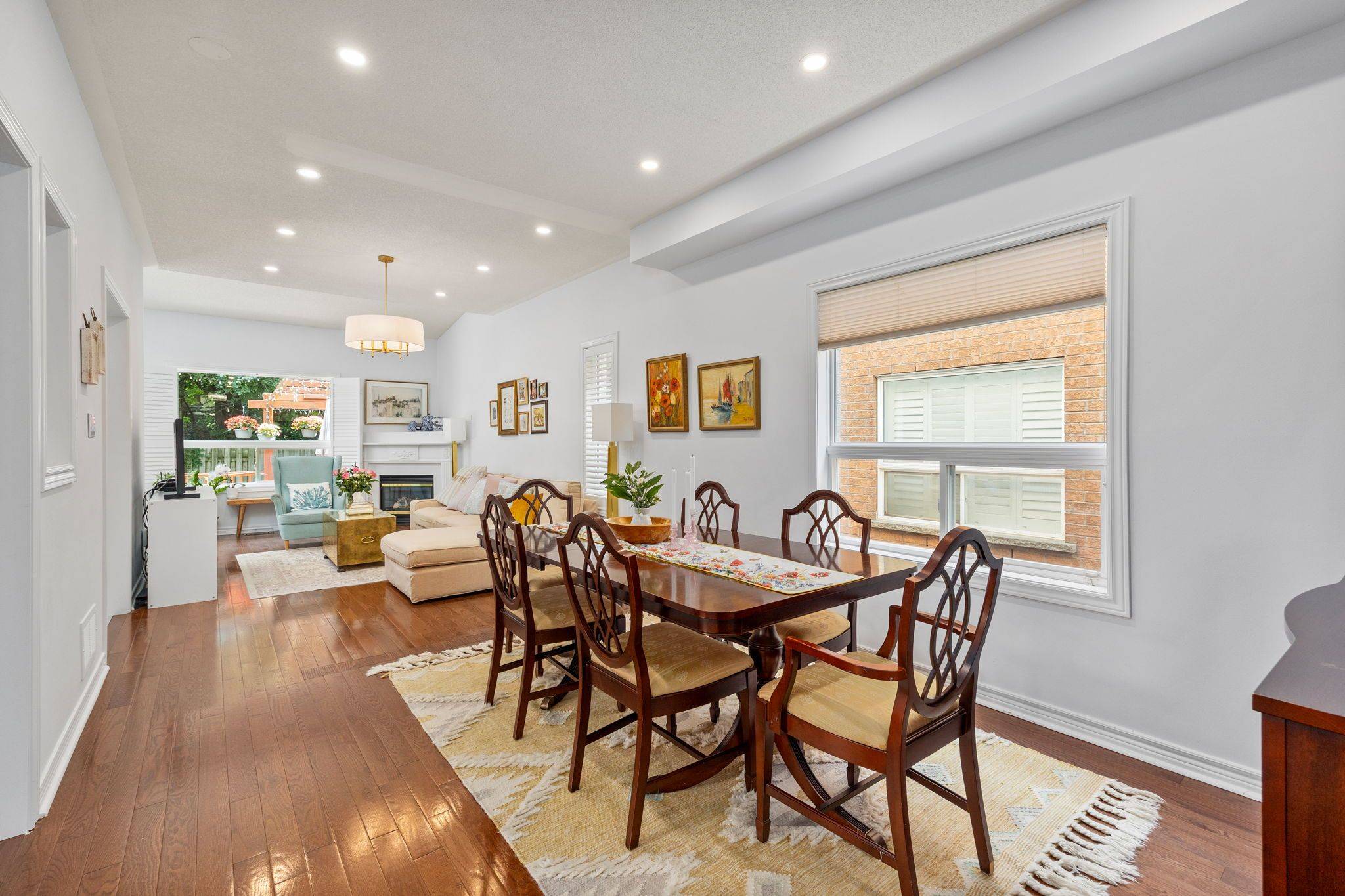 Richmond Hill, ON L4E 3W2,39 English Oak DR