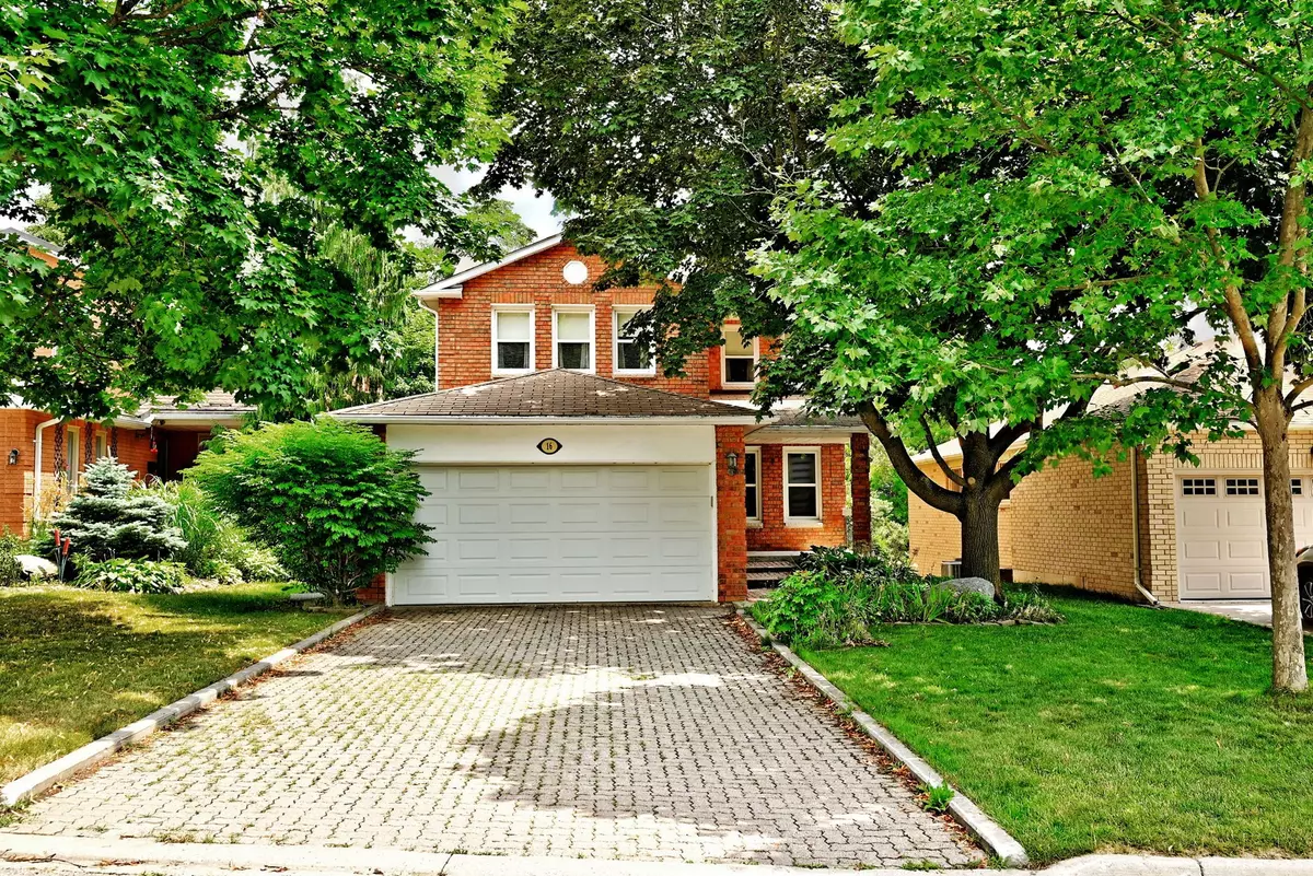 Aurora, ON L4G 4T7,16 Lanewood DR