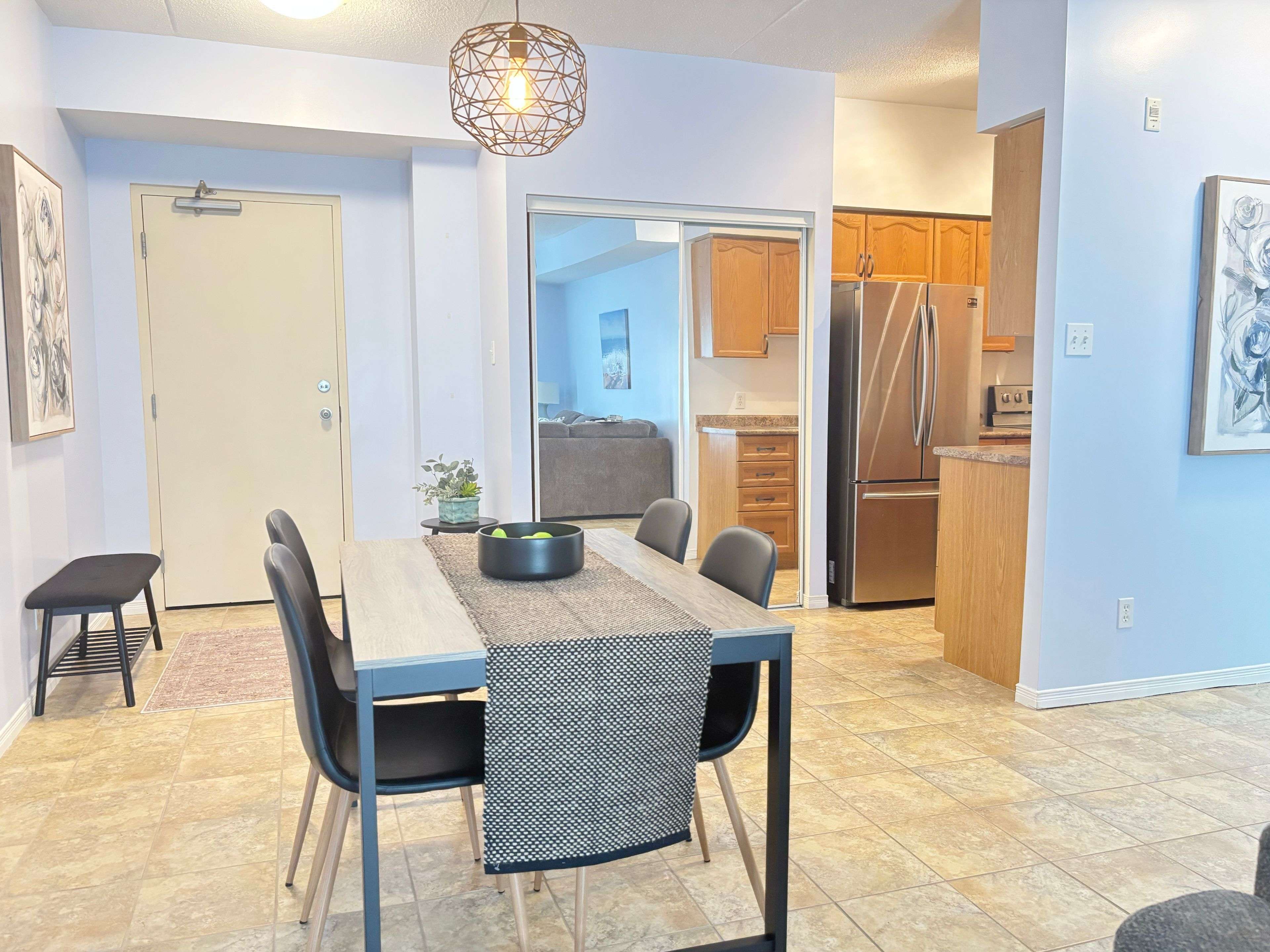 Orillia, ON L3V 1J7,115 Bond ST #108