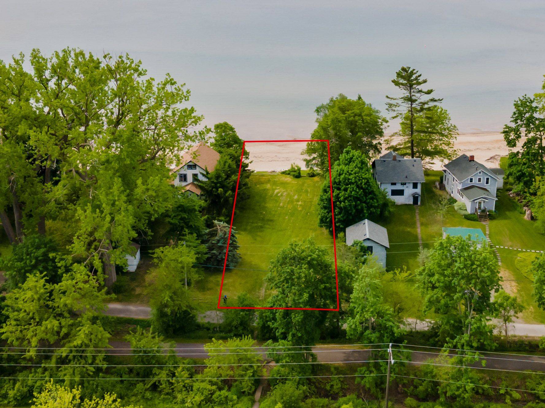 1395 Kam RD, Fort Erie, ON L2A 5W5