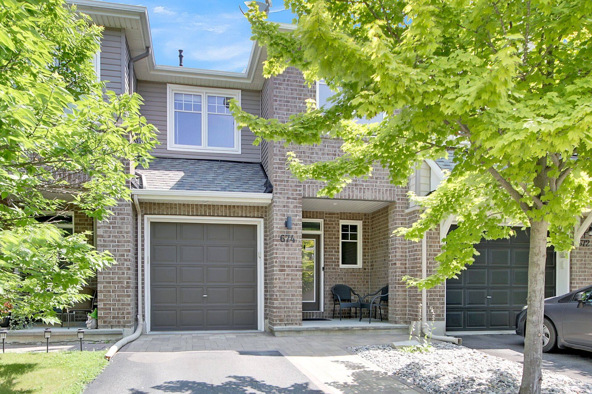 674 White Alder AVE, Blossom Park - Airport And Area, ON K1T 0E7