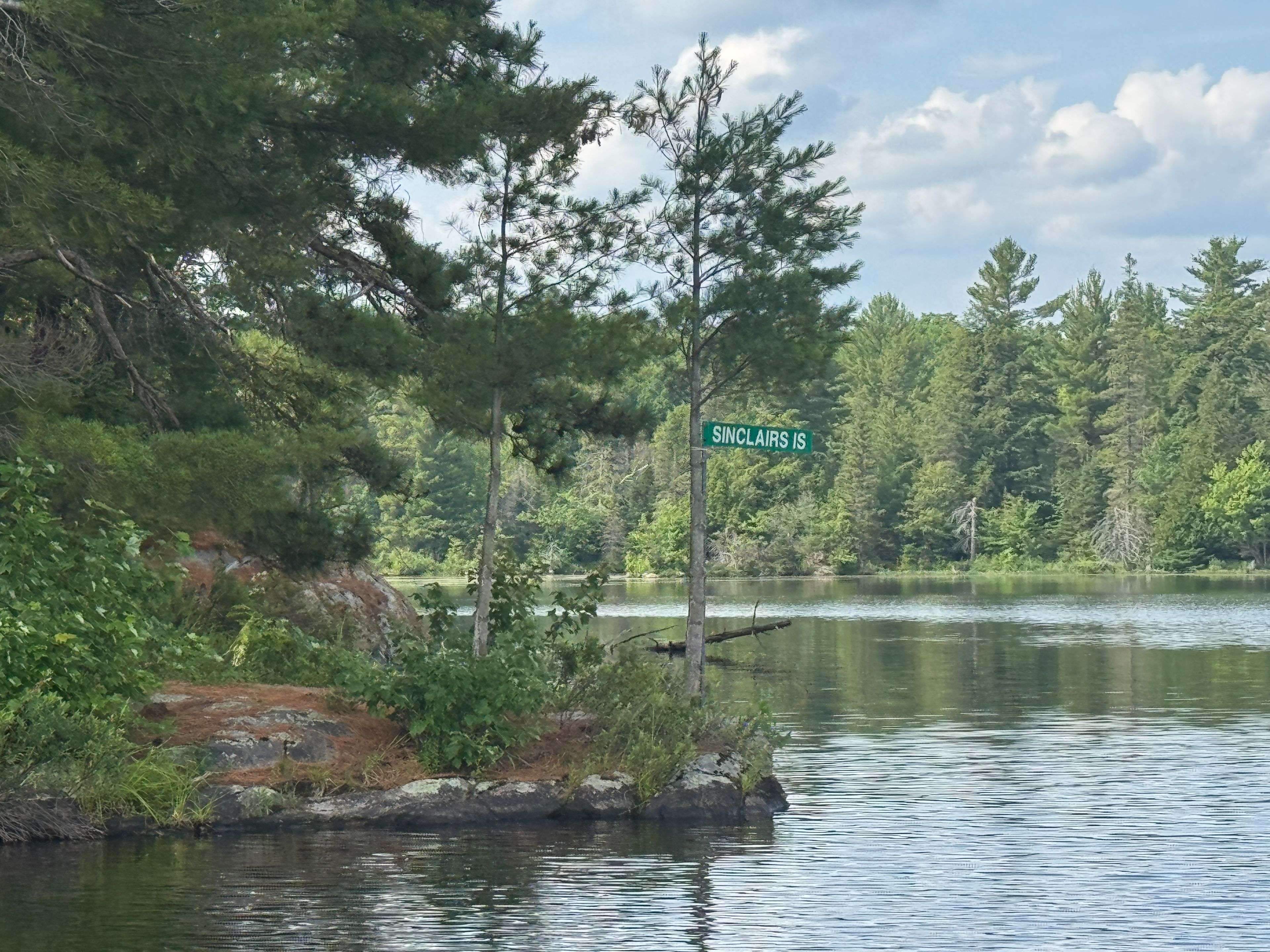 2 Wolf River N/A, Parry Sound Remote Area, ON P0H 1S0