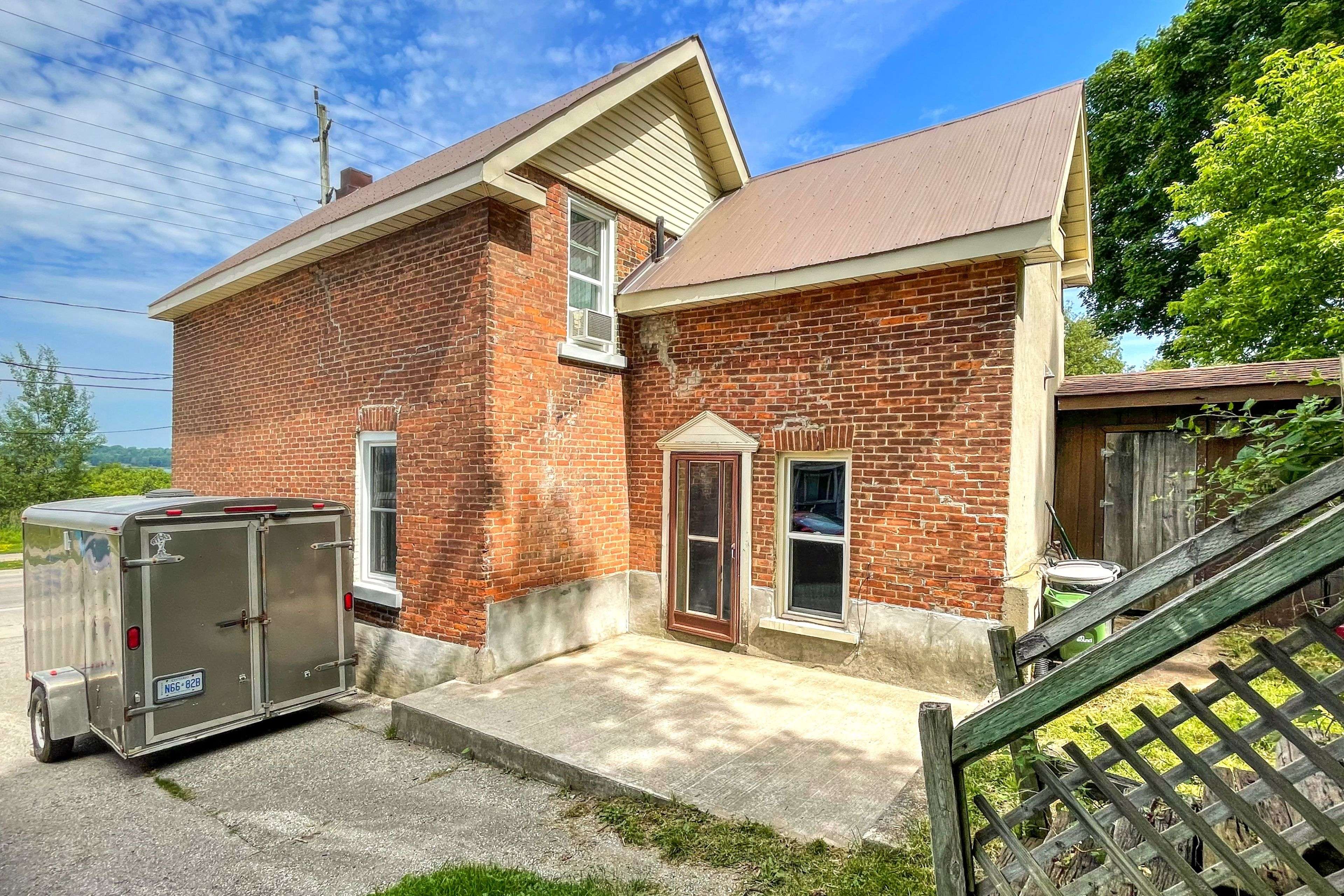 Owen Sound, ON N4K 2M5,2245 3rd AVE E