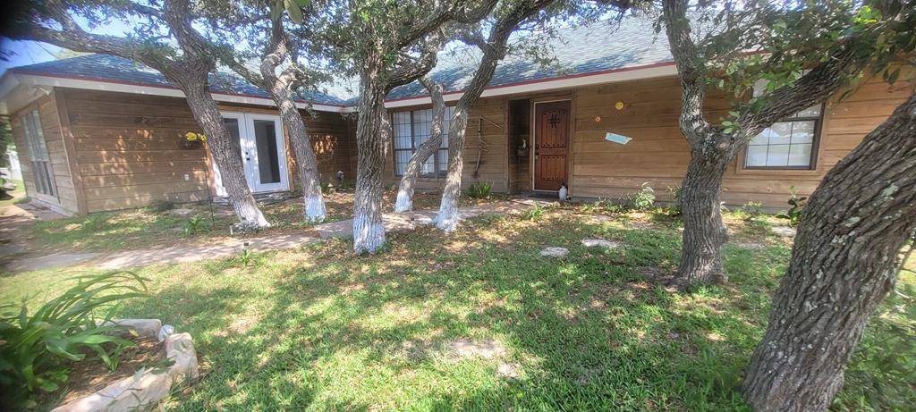 167 SHADY OAK LN, Rockport, TX 78382