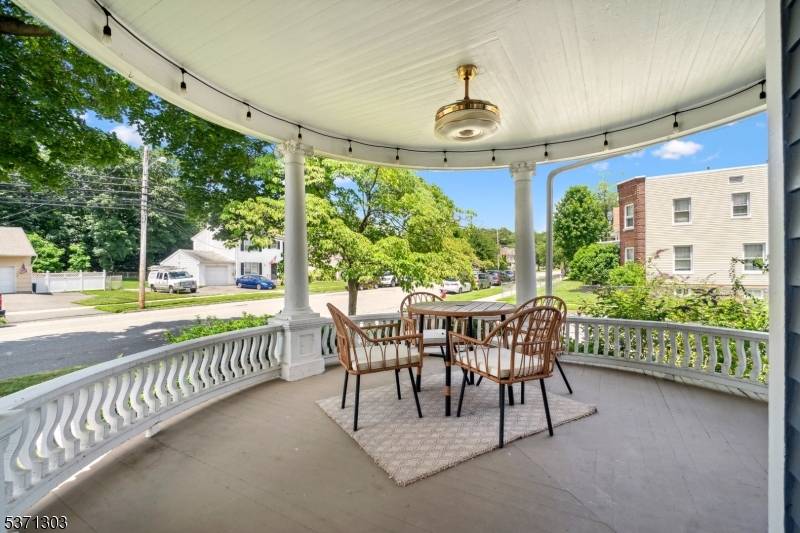 Dover Town, NJ 07801,42 Baker Ave
