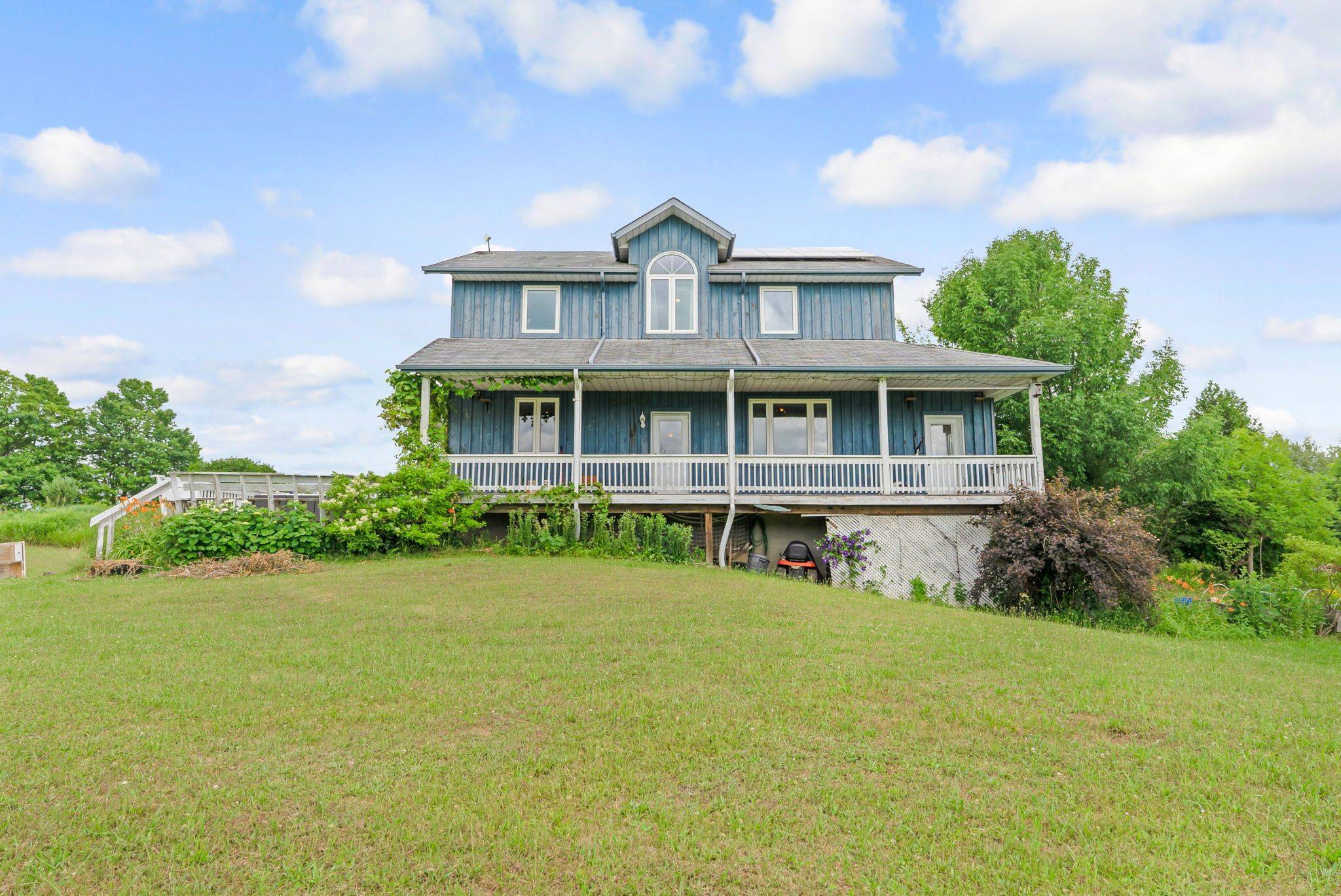 1945 Shirley RD E, Scugog, ON L9L 1B3