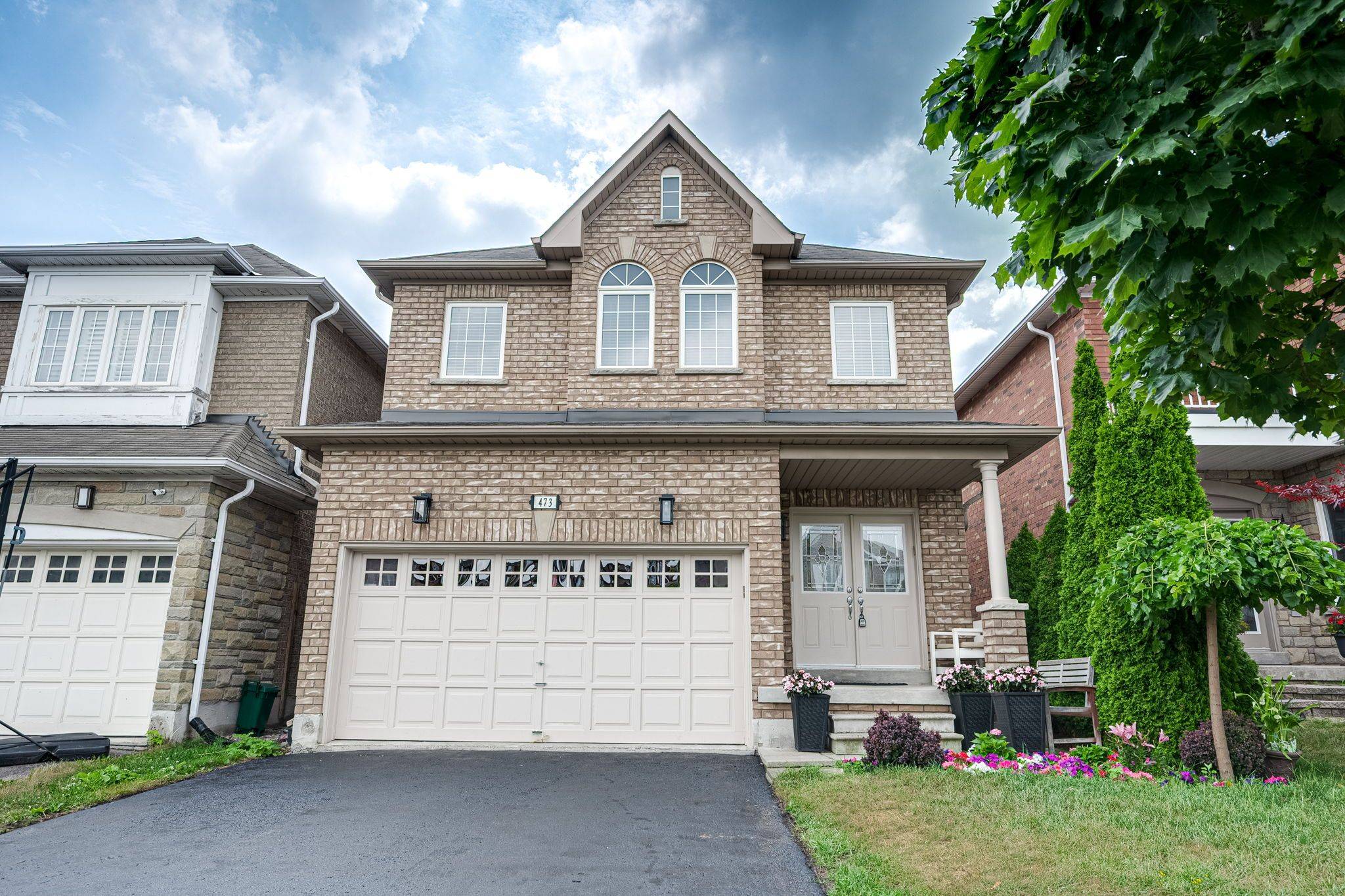 473 Apple Blossom DR, Vaughan, ON L4J 9K7