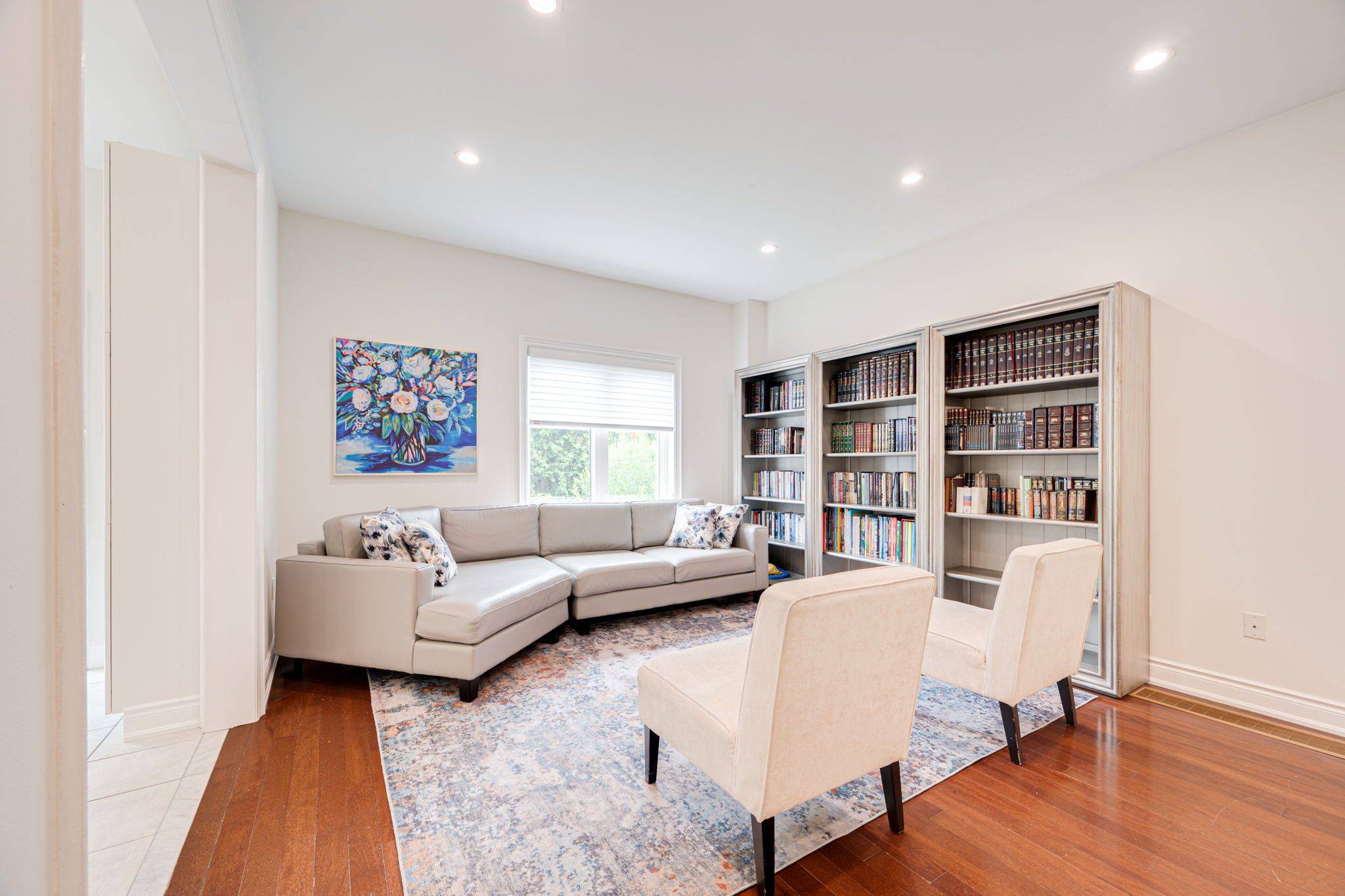 Vaughan, ON L4J 9K7,473 Apple Blossom DR
