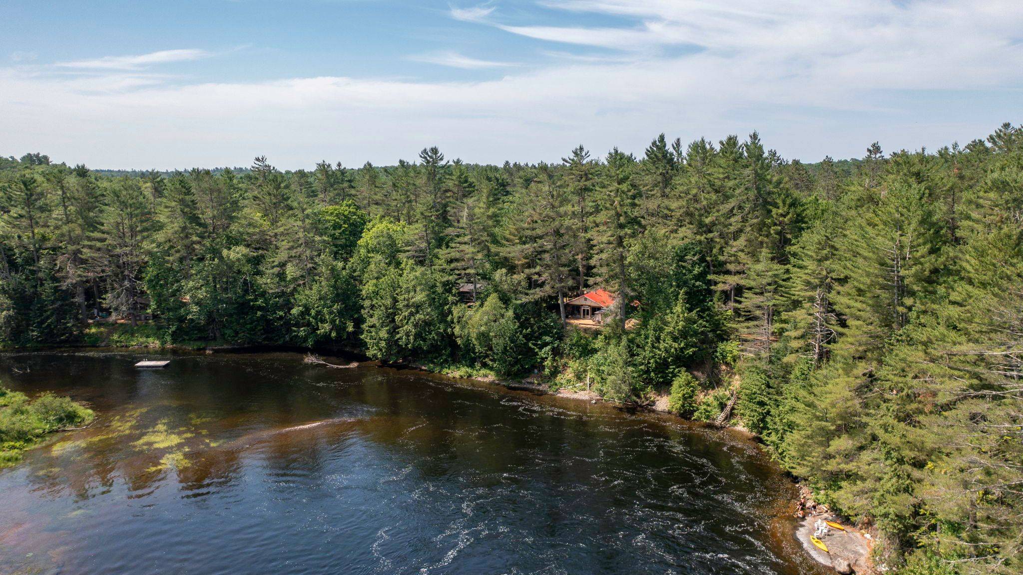 1277 Sherwood Forest RD, Bracebridge, ON P1L 1X3